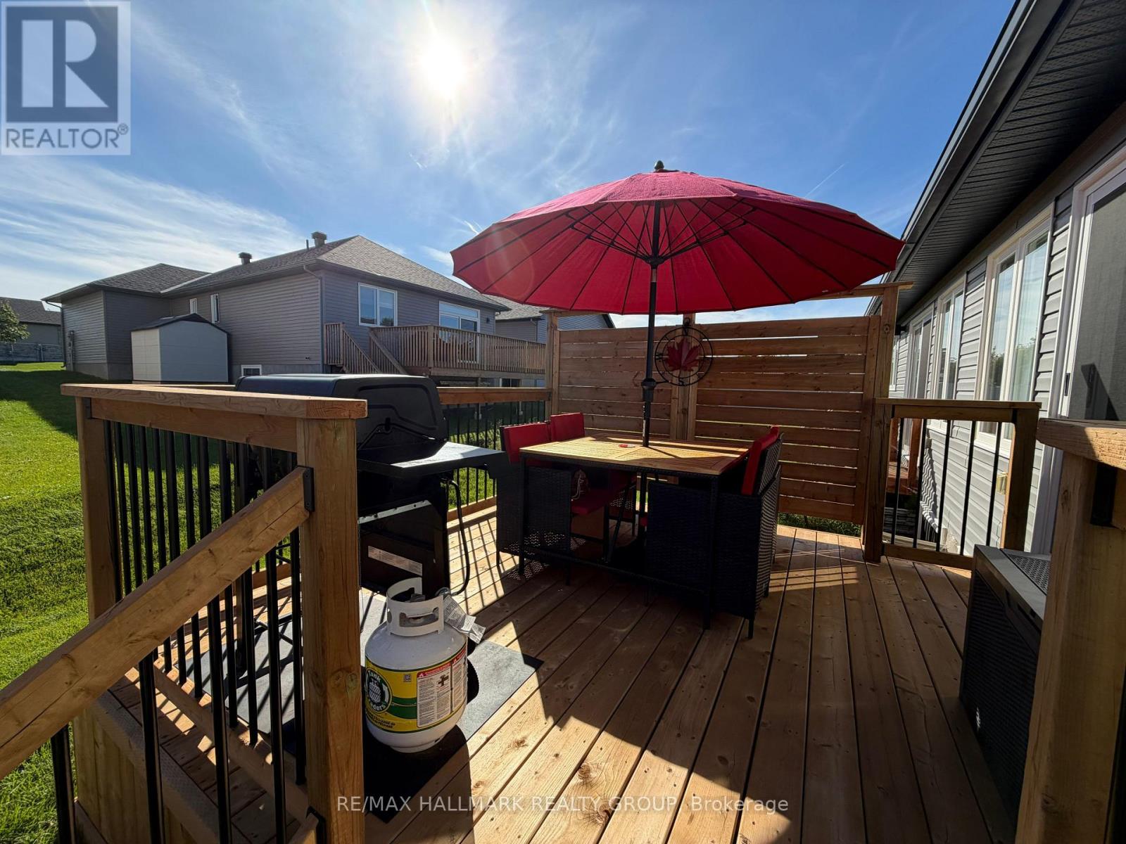 92 SEABERT DRIVE - 33