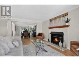 Eating area - 1877 Montereau Avenue, Ottawa, ON K1C5X4 Photo 9