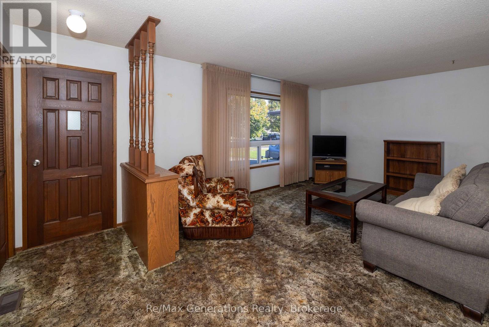 121 LOYOLA PLACE - Image 6