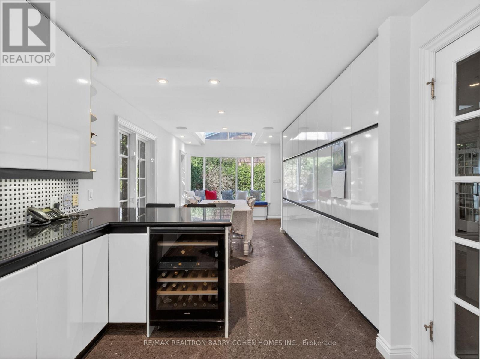 25 HARLINGTON ROAD - 11