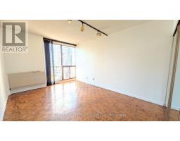 1823 - 33 Harbour Square, Toronto, ON M5J2Z6 Photo 8