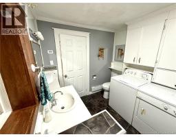 133 Rue Du Bassin, Lameque, NB E8T1H6 Photo 22