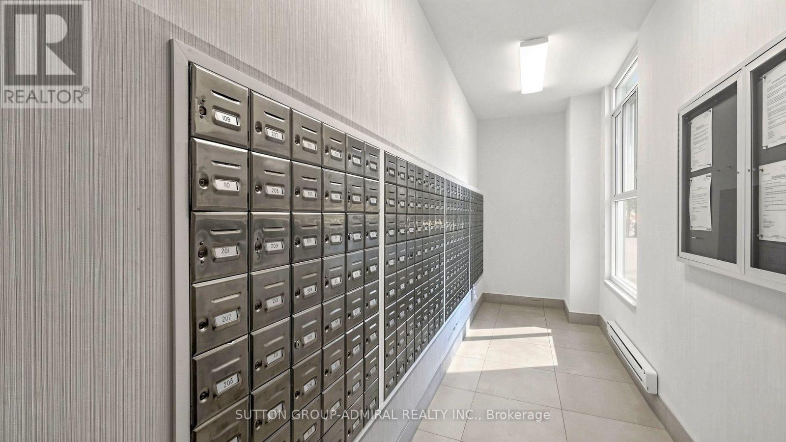 #1804 2550 PHARMACY AVENUE - 42