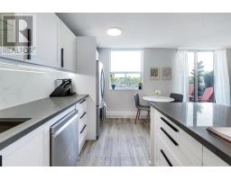 311 - 1071 Woodbine Avenue, Toronto, ON M4C4C2 Photo 11