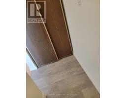 #215 - 5 Massey Square, Toronto, ON M4C5L6 Photo 16