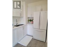 #215 - 5 Massey Square, Toronto, ON M4C5L6 Photo 7