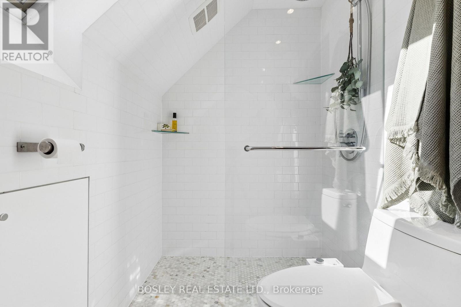 108 COADY AVENUE - Image 25