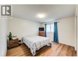 143 Sunrise Place, Kitchener, ON N2B3S8 Photo 19