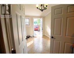 59 Anderson Street thumbnail 17