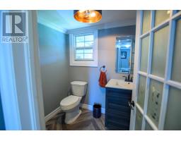 59 Anderson Street thumbnail 32
