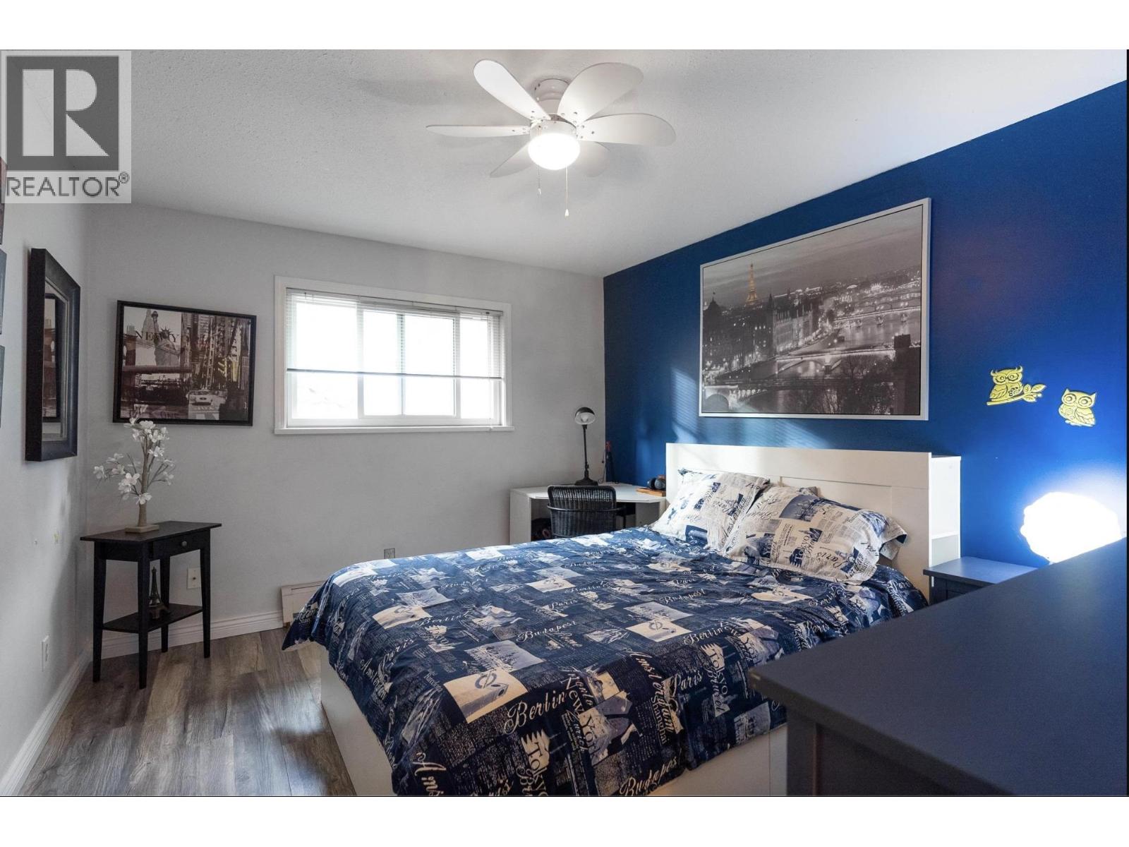 318 ROCHE POINT DRIVE, North Vancouver