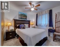 5280 Cecil Hill Road, Madeira Park, BC V0N2H1 Photo 16