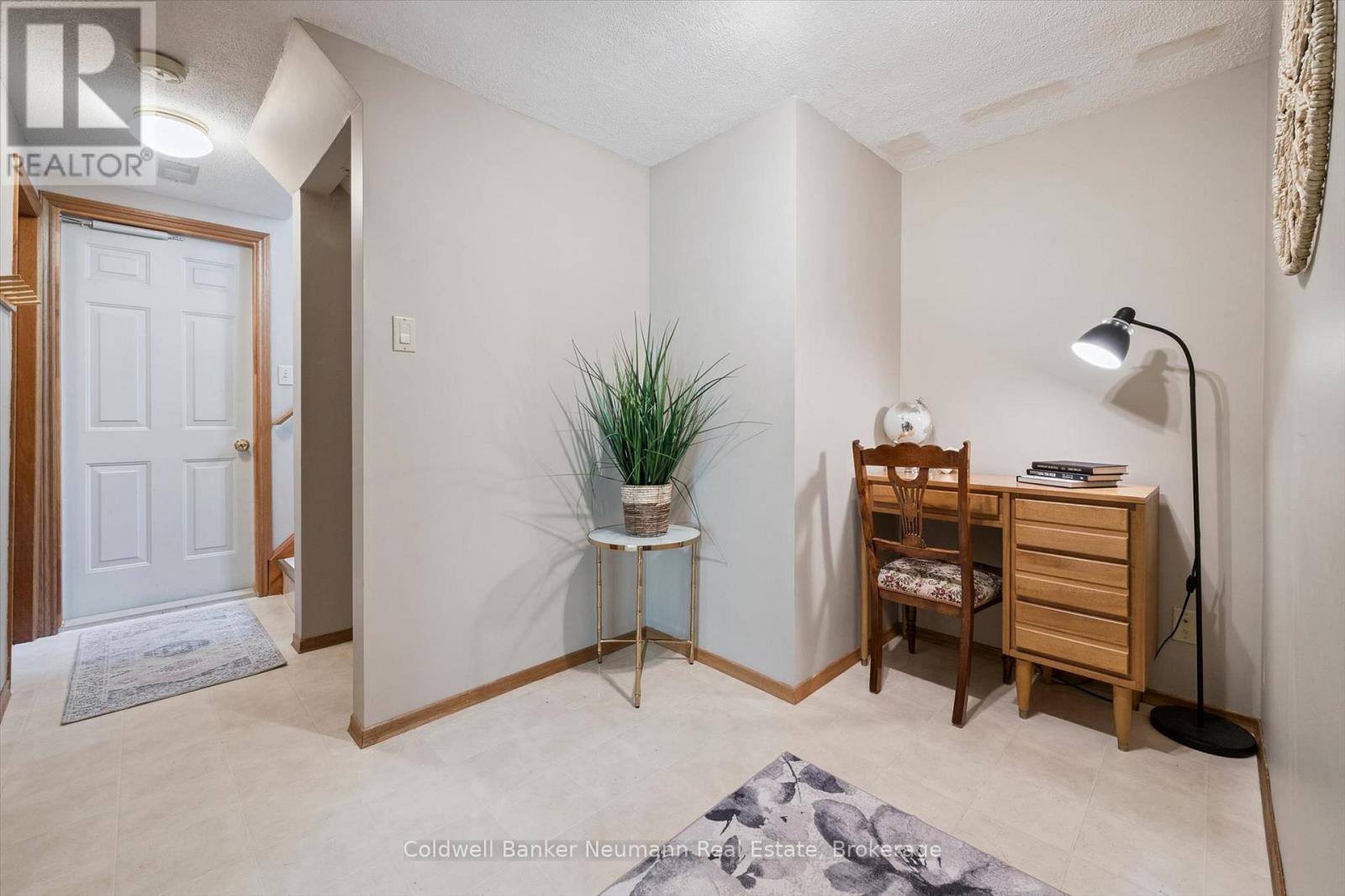24 BRIARLEA ROAD - 17