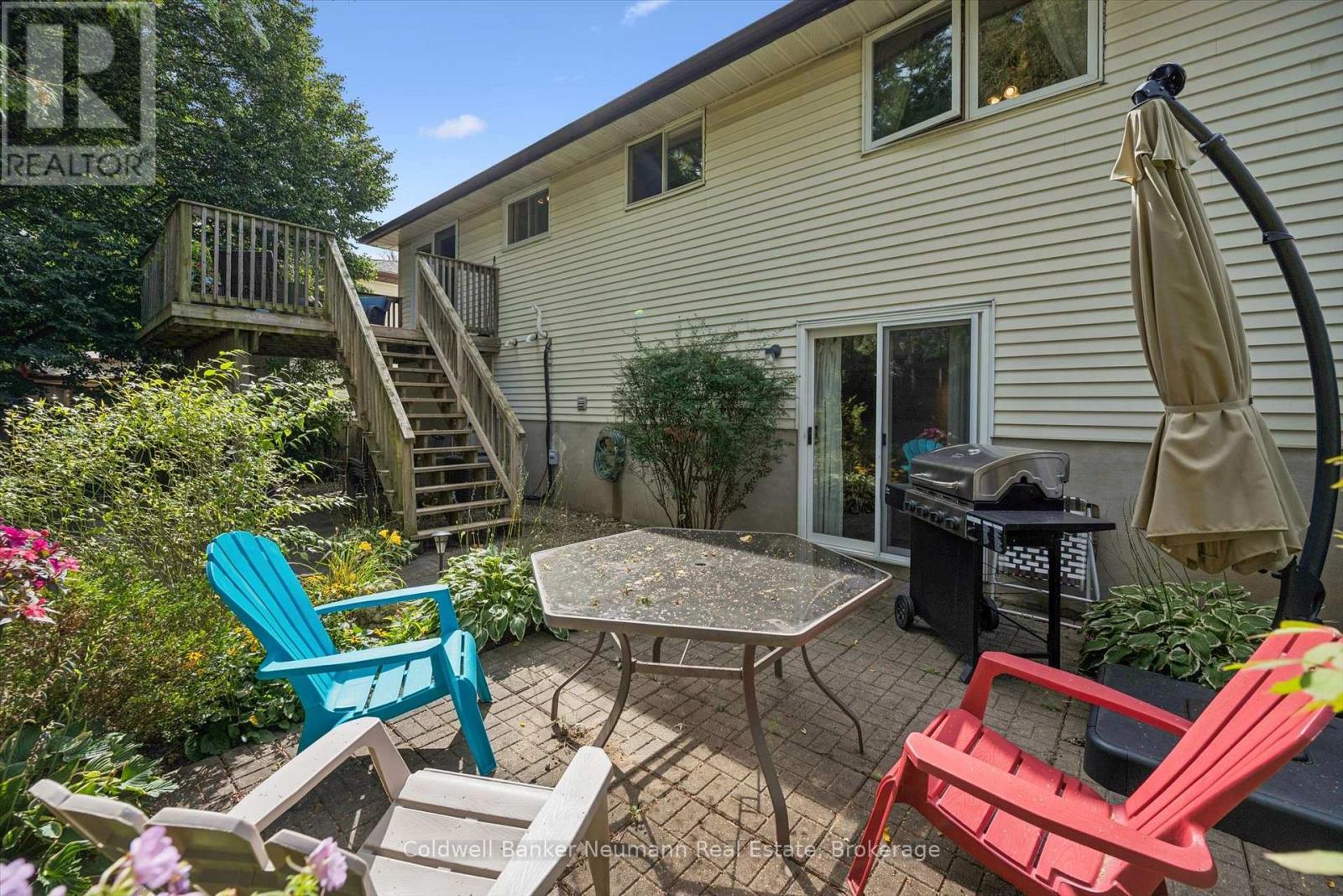 24 BRIARLEA ROAD - 23