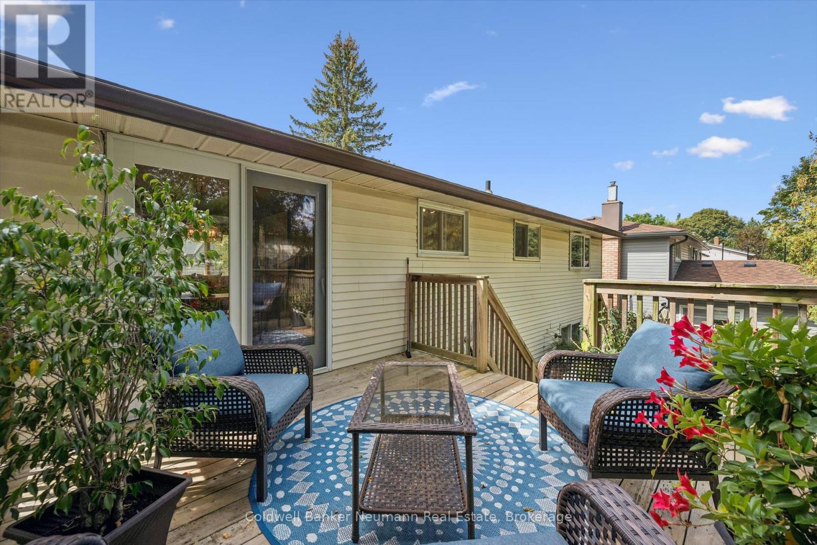 24 BRIARLEA ROAD - 25