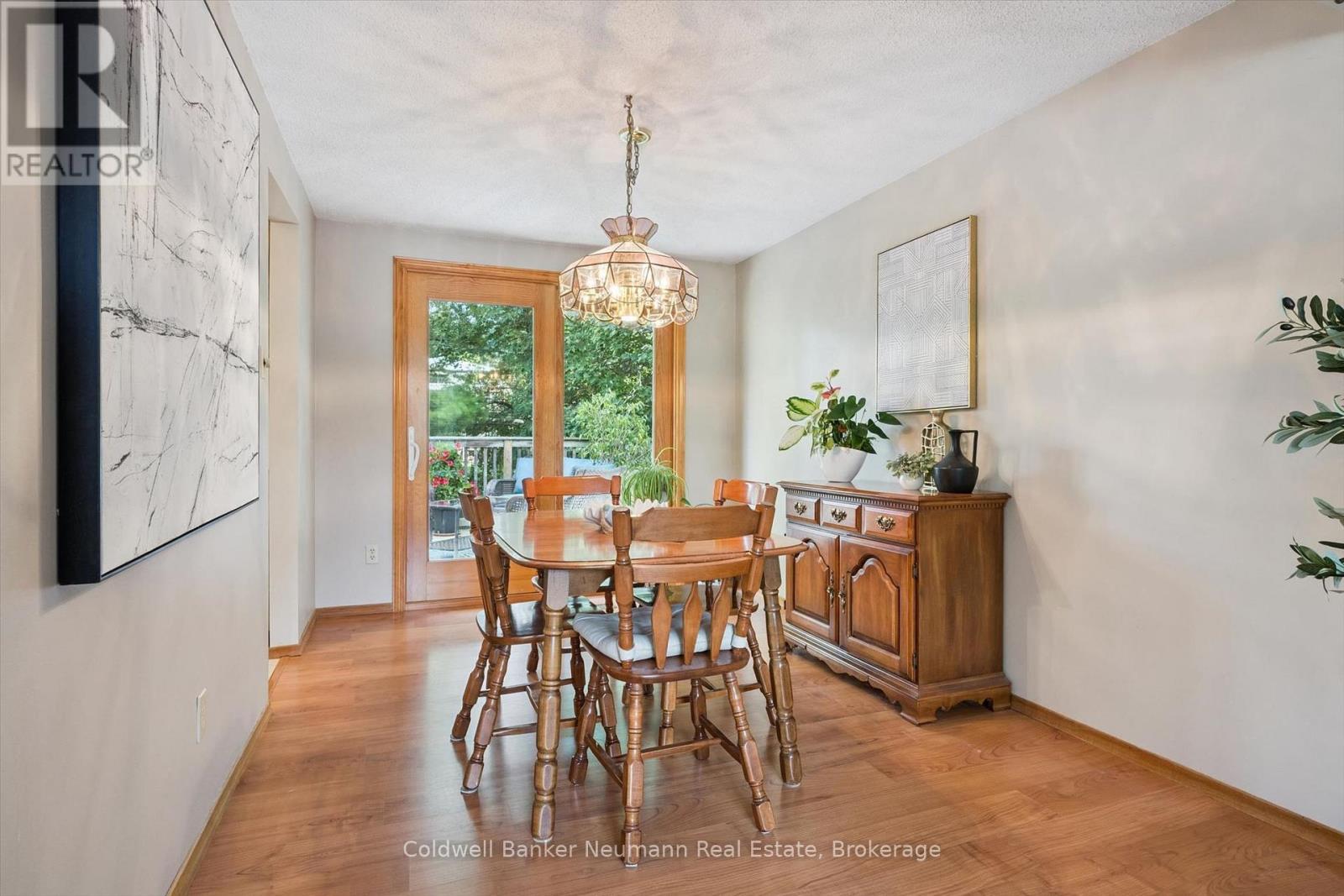 24 BRIARLEA ROAD - 7