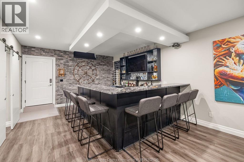 226 RAFIH CRESCENT - 40