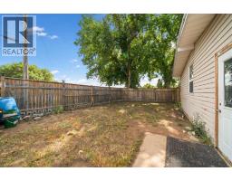 1002 13 Street Ne, Medicine Hat, AB T1A5V6 Photo 31