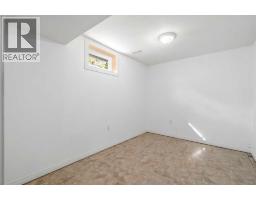 1002 13 Street Ne, Medicine Hat, AB T1A5V6 Photo 22