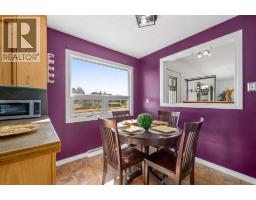 Bedroom - 1002 13 Street Ne, Medicine Hat, AB T1A5V6 Photo 9