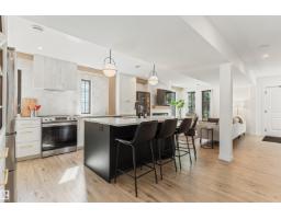 Mud room - 9342 74 Av Nw, Edmonton, AB T6E1E2 Photo 10