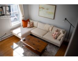 112 Bond Street thumbnail 18