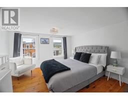 112 Bond Street thumbnail 20