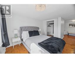 112 Bond Street thumbnail 21