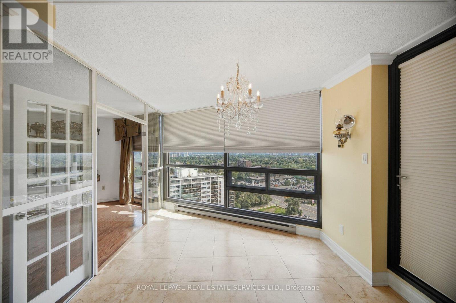 #2305 2010 ISLINGTON AVENUE - 10