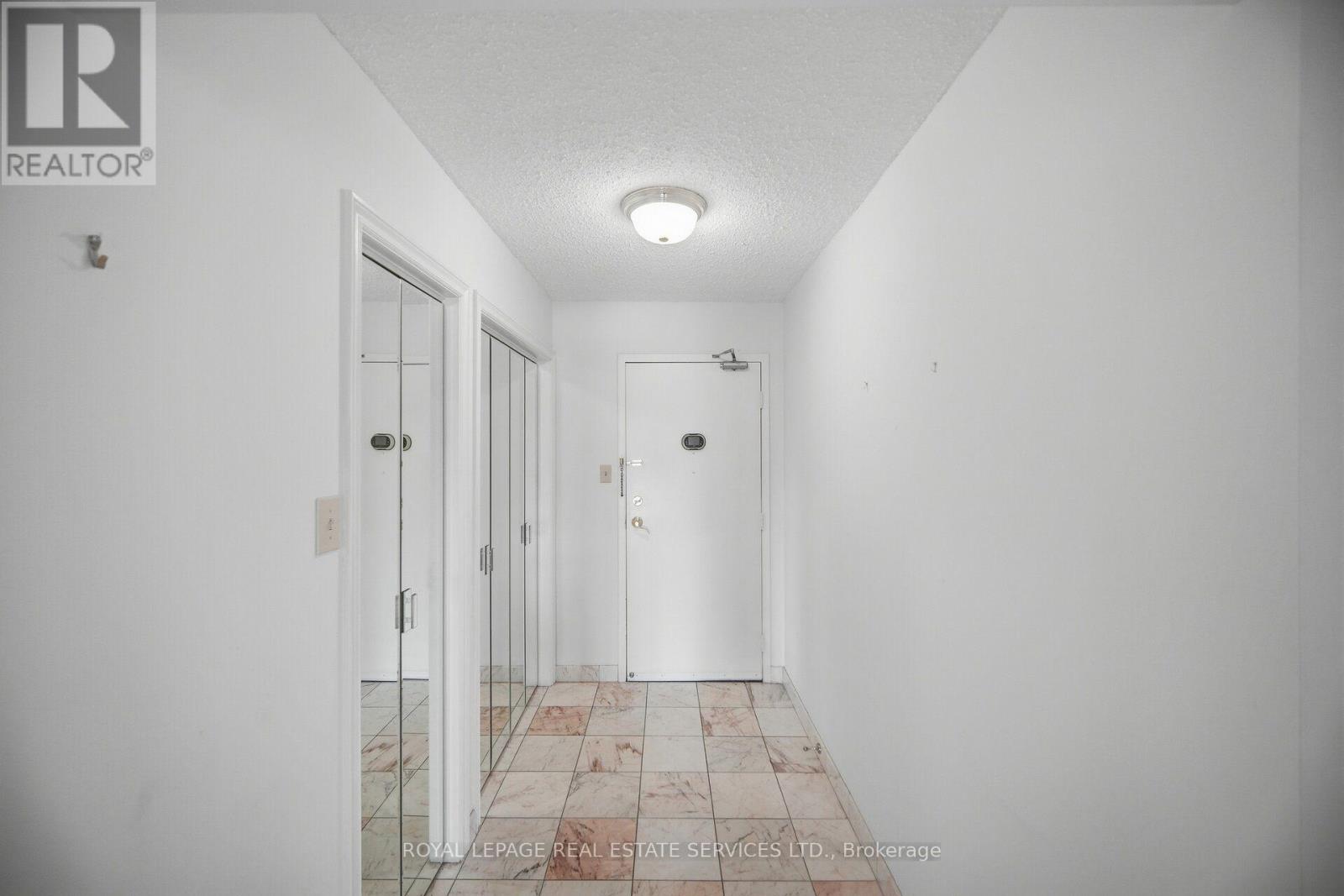 #2305 2010 ISLINGTON AVENUE - 5