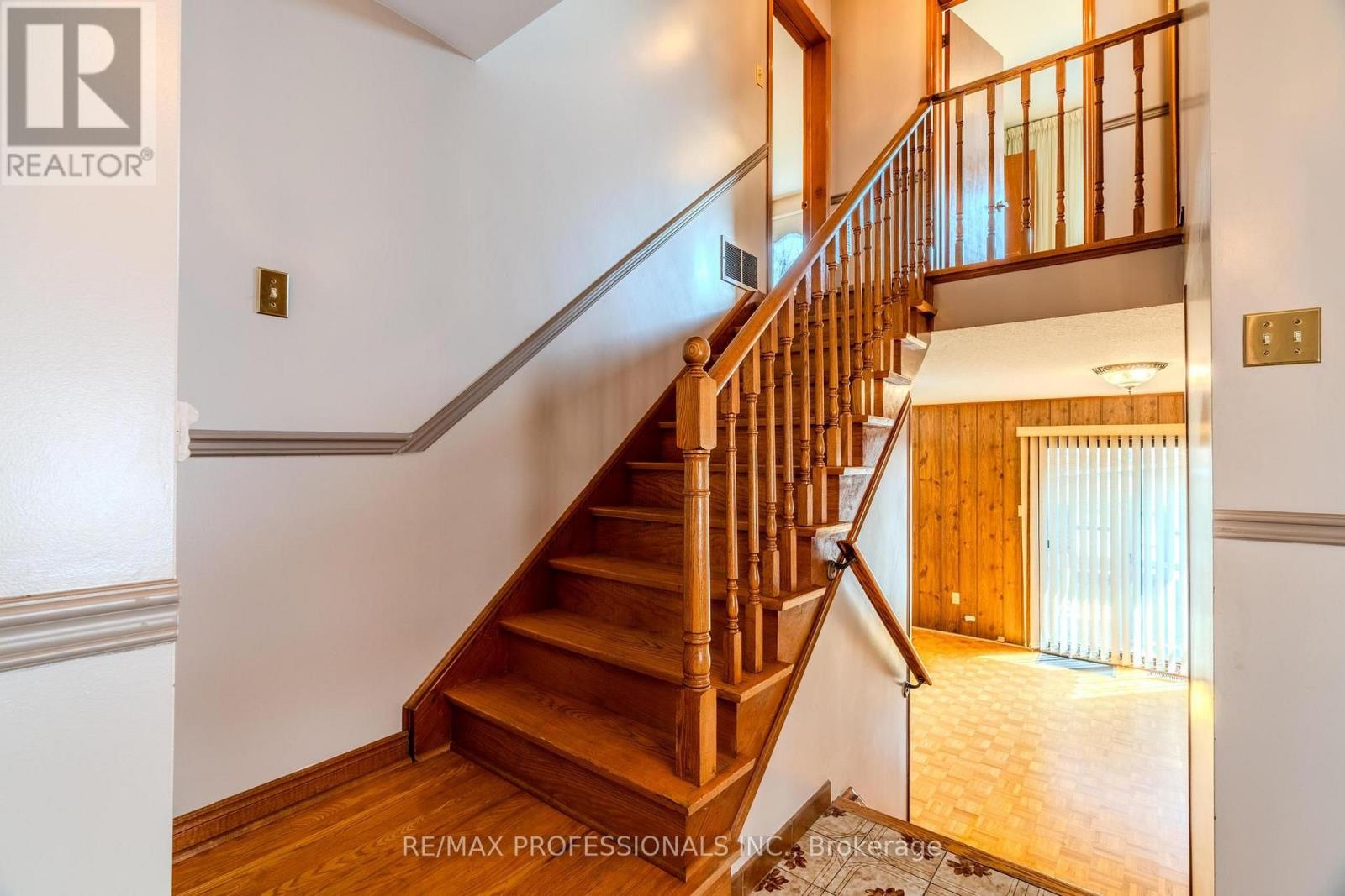 45 CHARTWELL ROAD - 16
