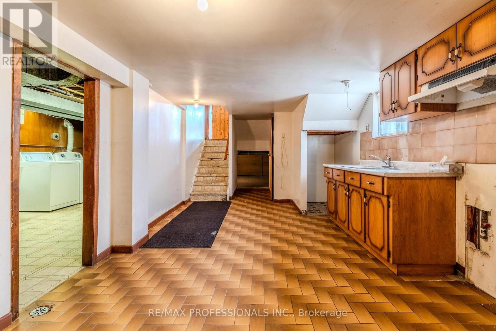 45 CHARTWELL ROAD - 21