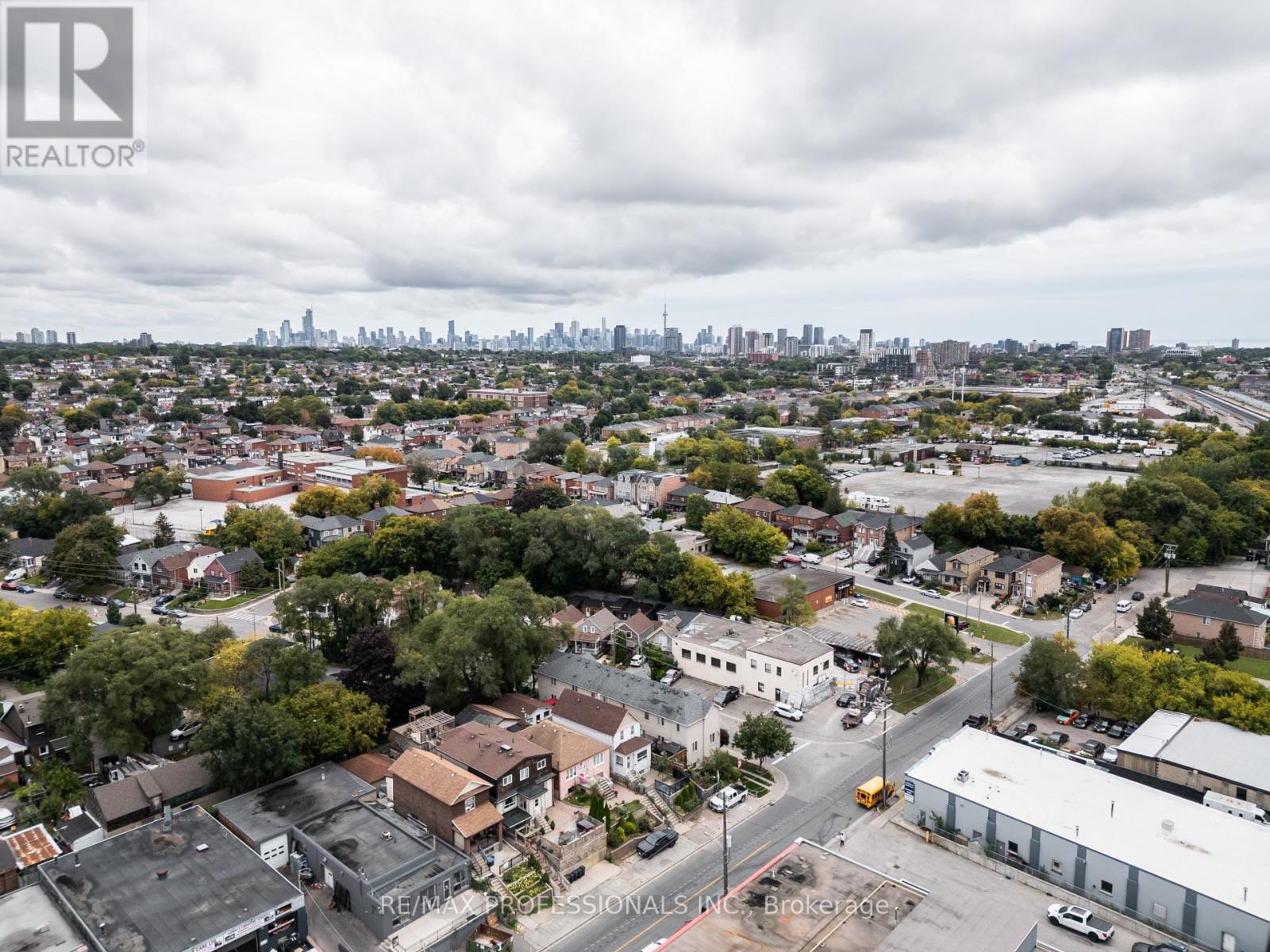 #1019 1600 KEELE STREET - Image 34