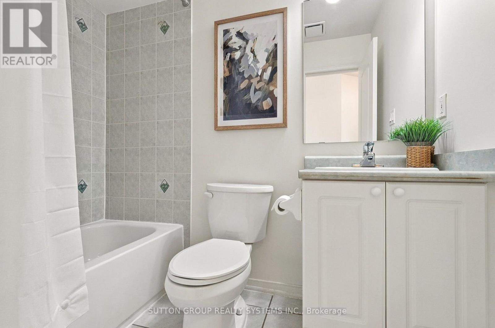 120 TARRAGONA BOULEVARD - 31