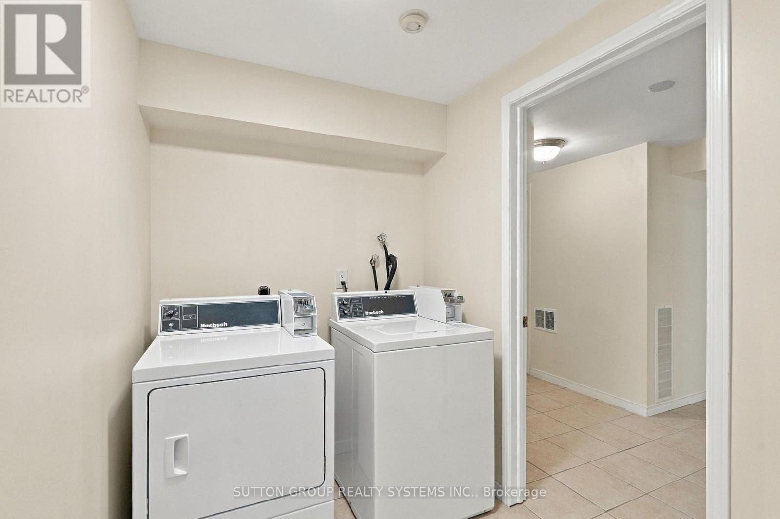 120 TARRAGONA BOULEVARD - Image 40