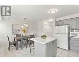 120 Tarragona Boulevard, Toronto, ON M6N5C5 Photo 14