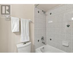 120 Tarragona Boulevard, Toronto, ON M6N5C5 Photo 25