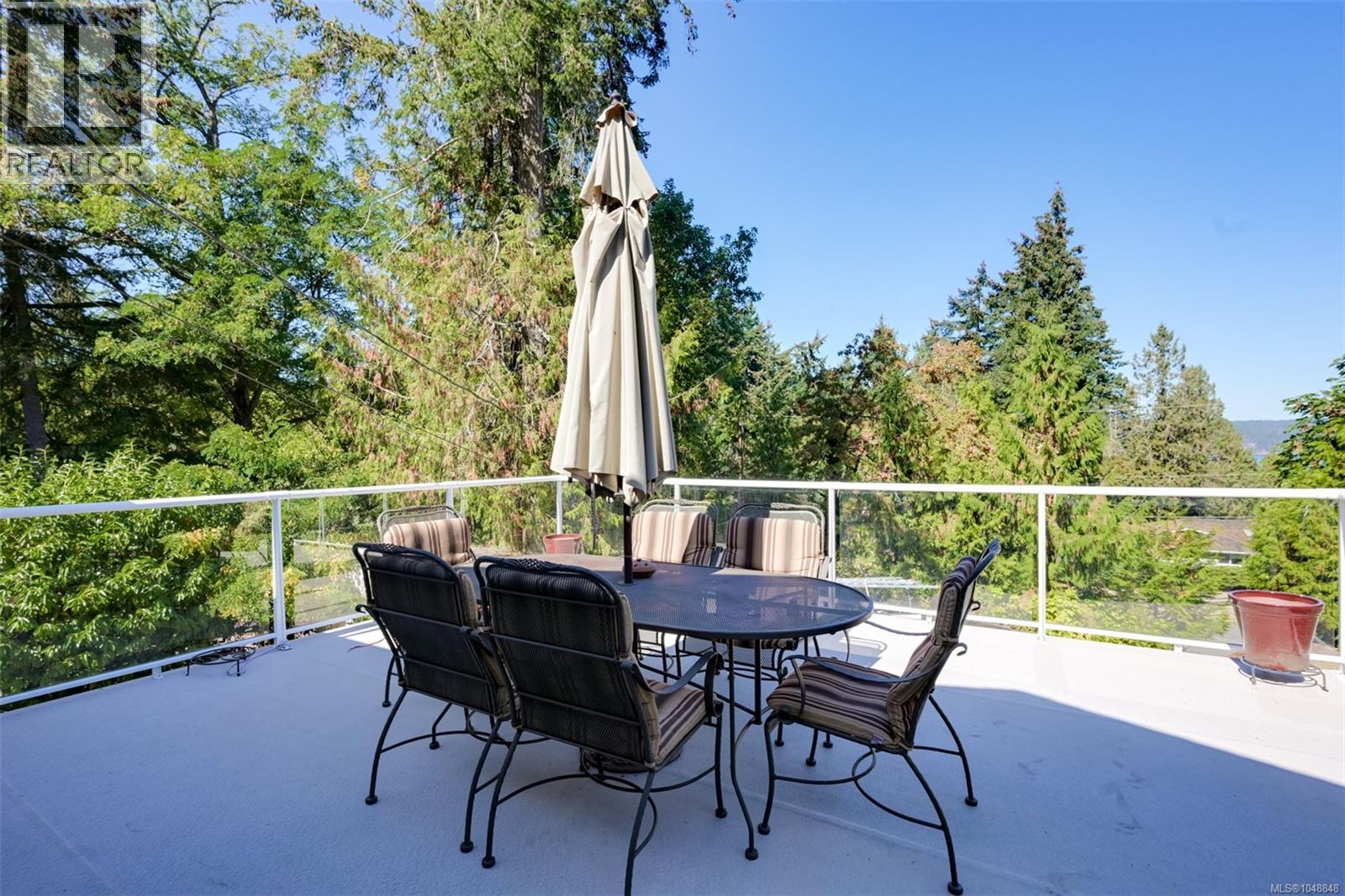 1215 Cloake Hill Rd - 10