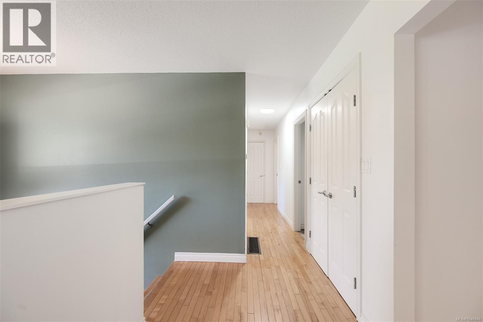 1215 Cloake Hill Rd - Image 18