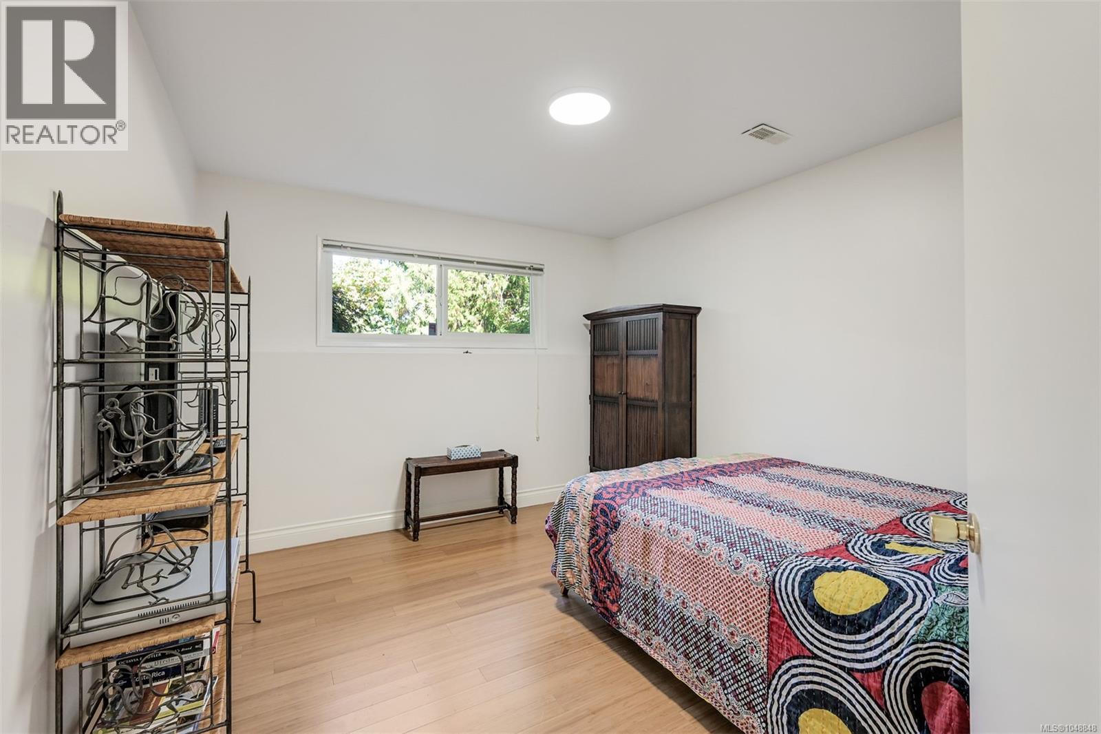 1215 Cloake Hill Rd - 30