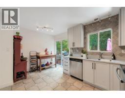 Bedroom - 1215 Cloake Hill Rd, North Saanich, BC V8L5K3 Photo 13