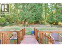 1215 Cloake Hill Rd, North Saanich, BC V8L5K3 Photo 26