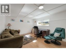 1215 Cloake Hill Rd, North Saanich, BC V8L5K3 Photo 28