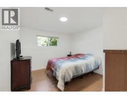1215 Cloake Hill Rd, North Saanich, BC V8L5K3 Photo 29