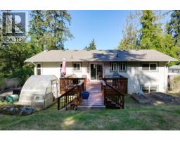 1215 Cloake Hill Rd, North Saanich, BC V8L5K3 Photo 43