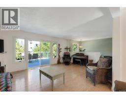 Patio - 1215 Cloake Hill Rd, North Saanich, BC V8L5K3 Photo 8