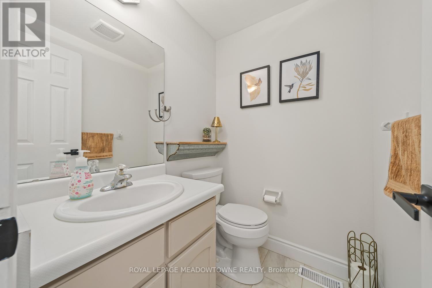 164 HENRY STREET - 23