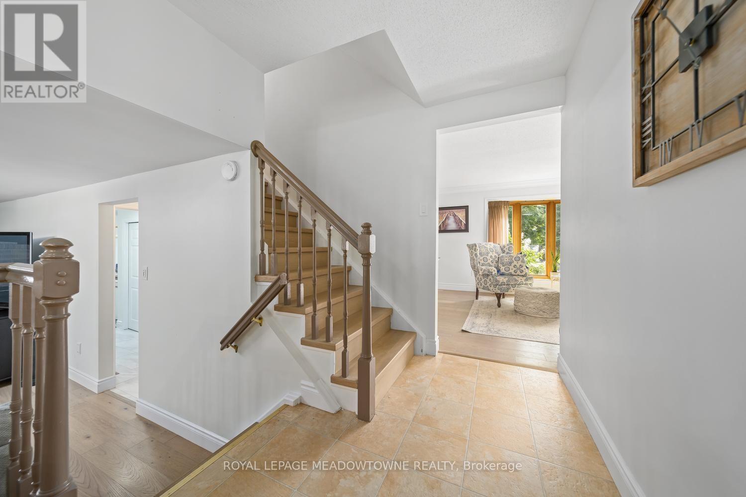 164 HENRY STREET - Image 25