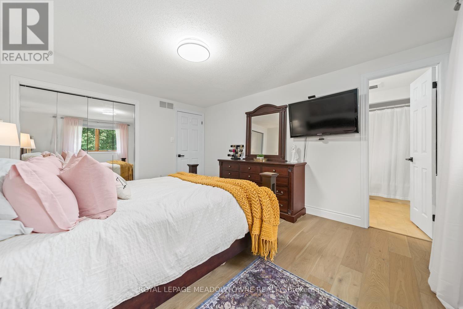 164 HENRY STREET - Image 27
