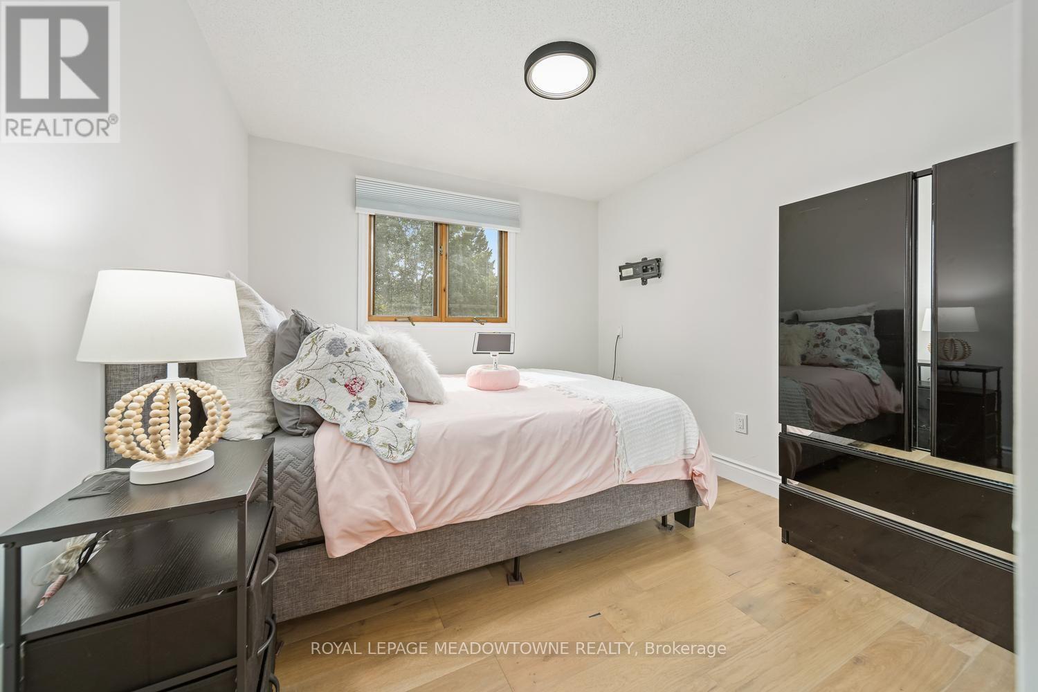 164 HENRY STREET - 30